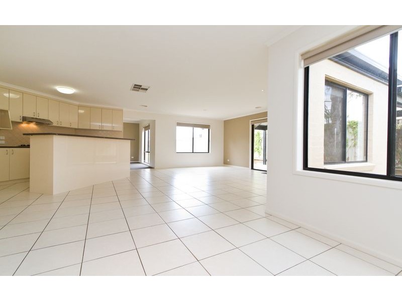 11 Dalton Avenue, Wodonga VIC 3690