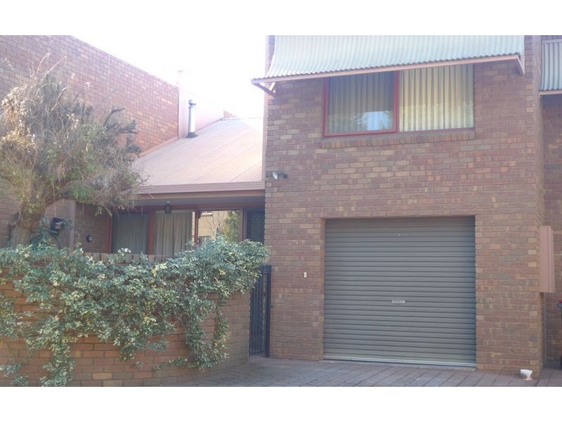 2/519 Kiewa Place, Albury NSW 2640