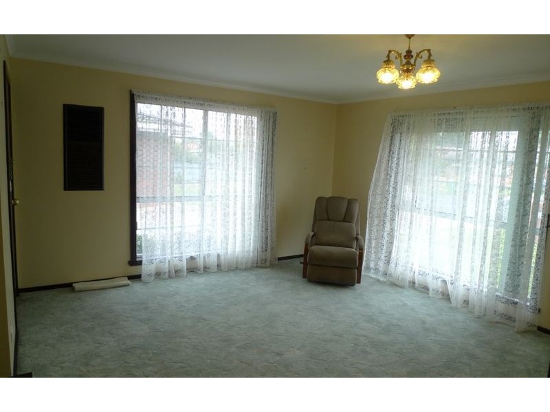 1/410 Kotthoff Street, Lavington NSW 2641