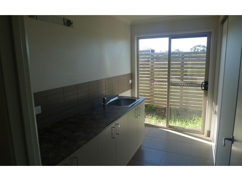 2&6 High Street, Chiltern VIC 3683