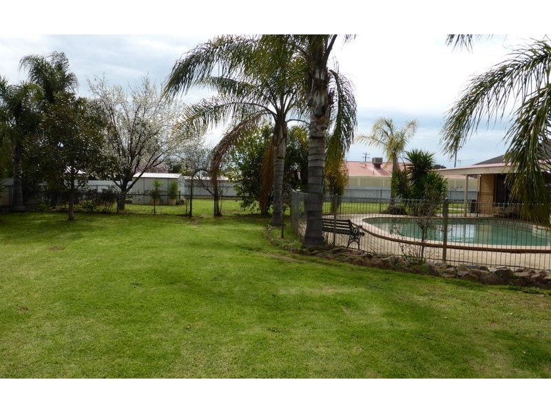 59 Pell Street, Howlong NSW 2643