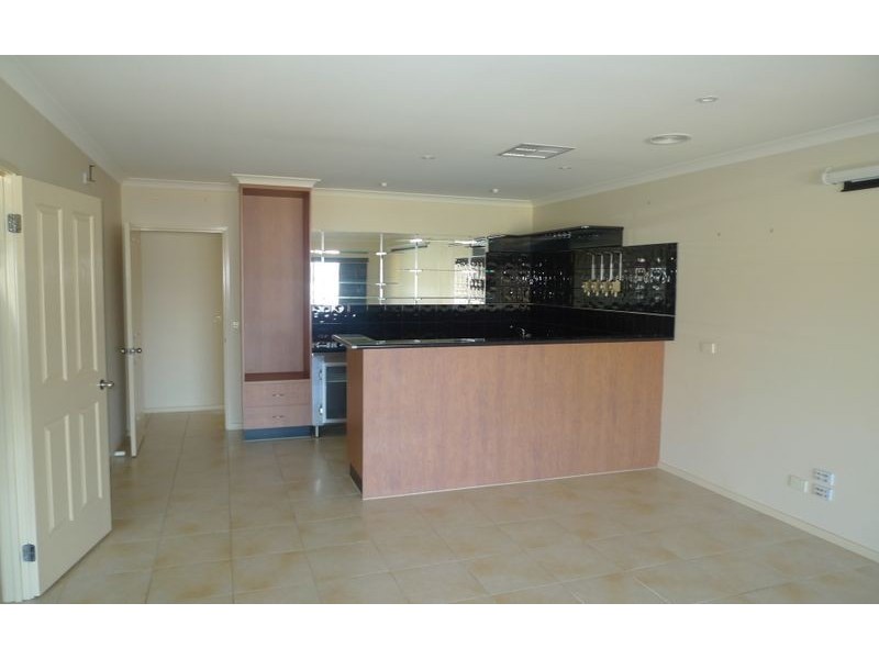 24 Kirkpatrick Court, Albury NSW 2640