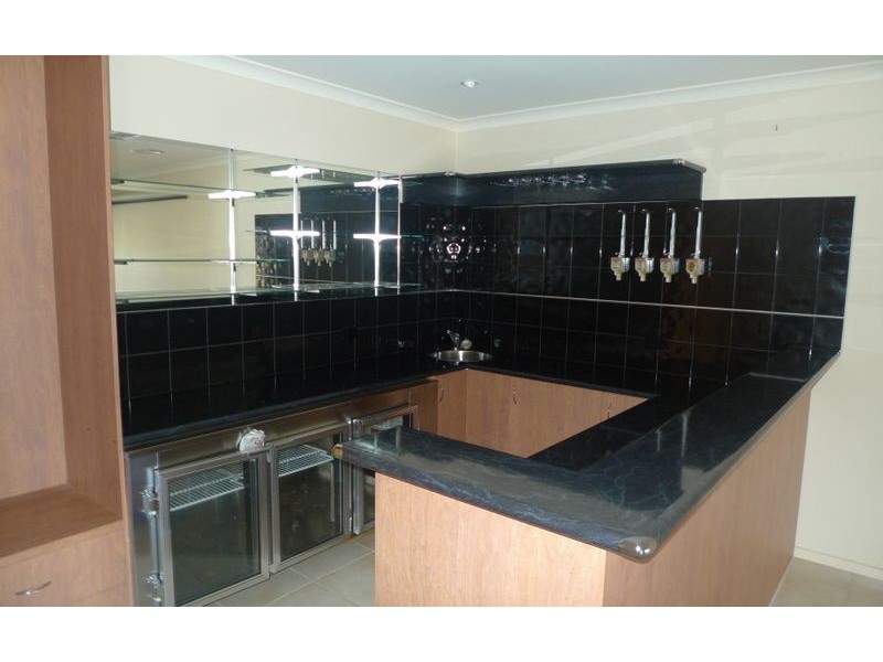 24 Kirkpatrick Court, Albury NSW 2640