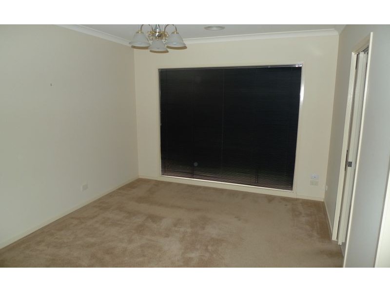 24 Kirkpatrick Court, Albury NSW 2640