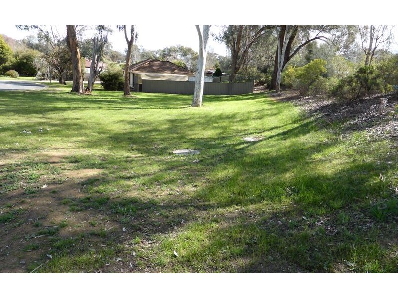 5 Mimosa Court, Thurgoona NSW 2640