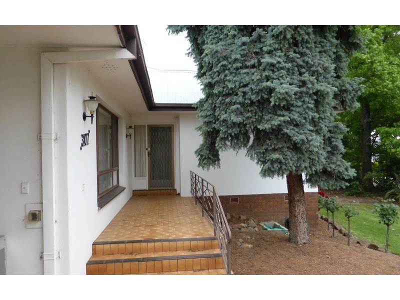 307 Norfolk Street, East Albury NSW 2640