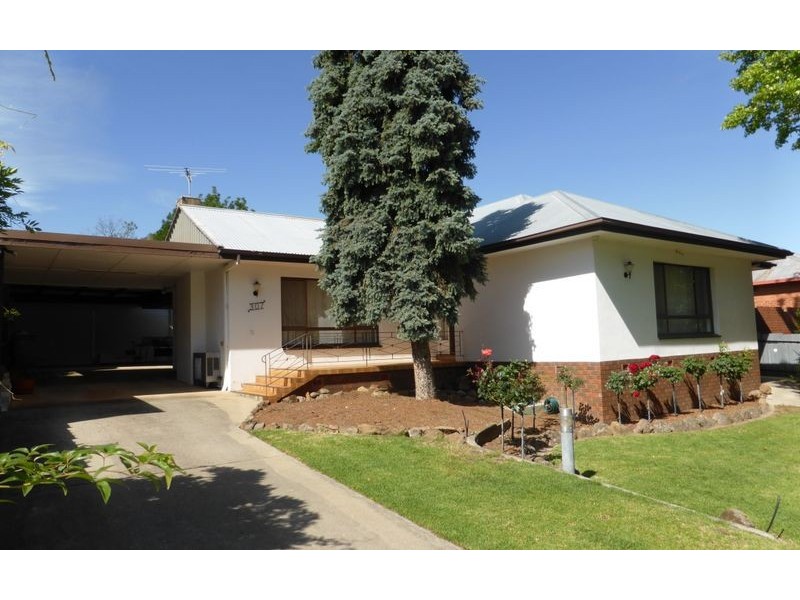 307 Norfolk Street, East Albury NSW 2640