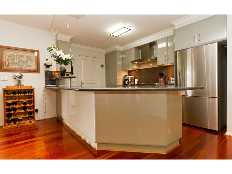 24 Squirrel Glider Drive, Thurgoona NSW 2640