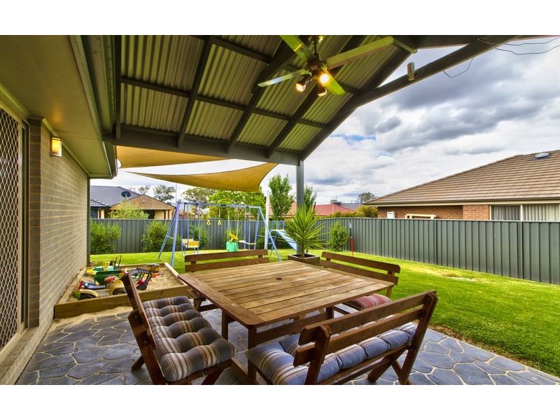 24 Squirrel Glider Drive, Thurgoona NSW 2640