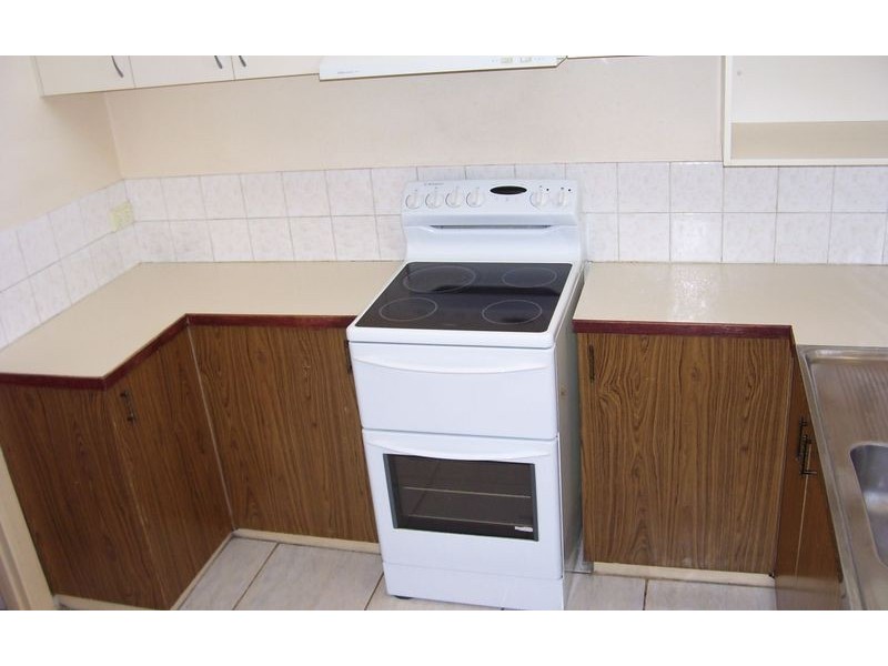 1/610 Prune Street, Lavington NSW 2641