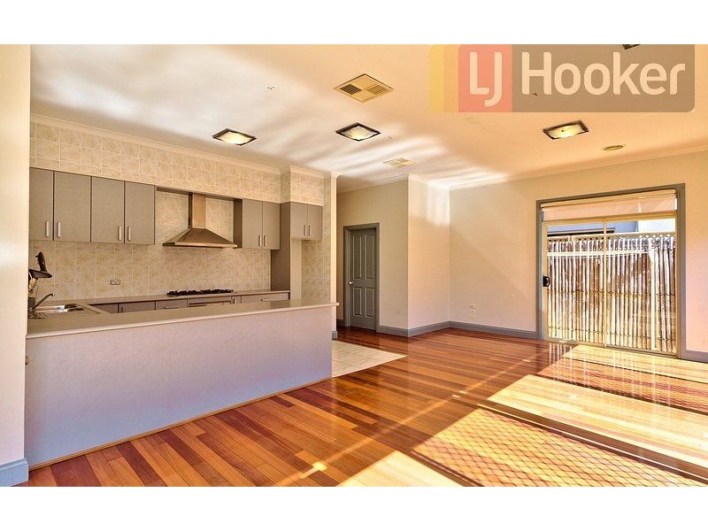 20 Golden Way, Albury NSW 2640