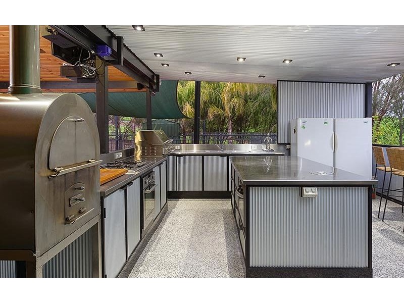 889 Lake Road, Albury NSW 2640