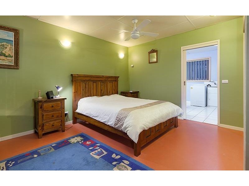 889 Lake Road, Albury NSW 2640