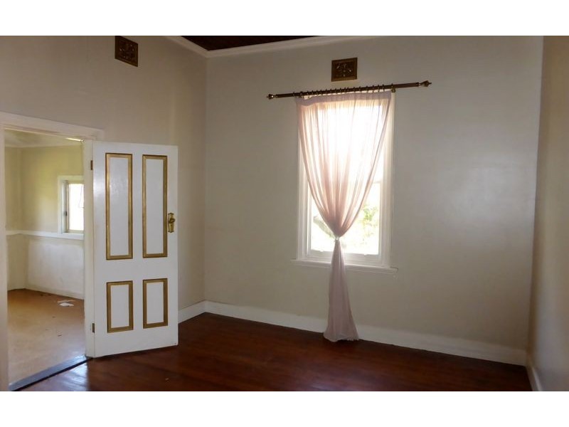 8 Wattle Street, Culcairn NSW 2660