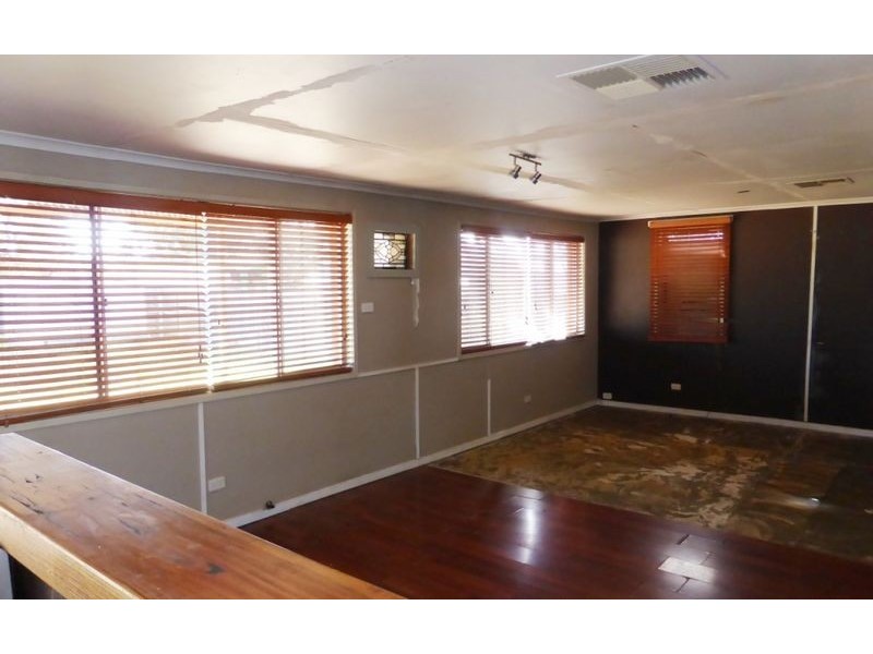 10 Wattle Street, Culcairn NSW 2660