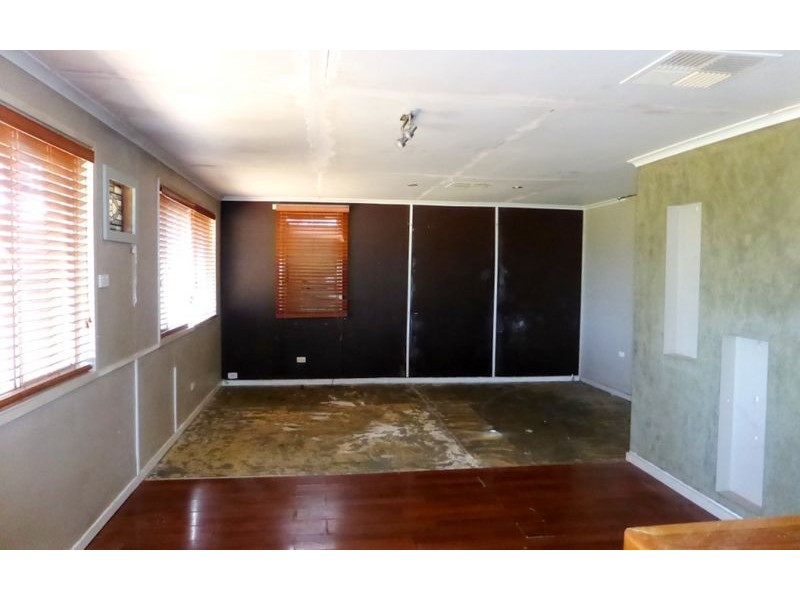 10 Wattle Street, Culcairn NSW 2660