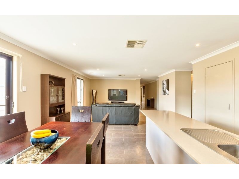 106 Pioneer Drive, Jindera NSW 2642