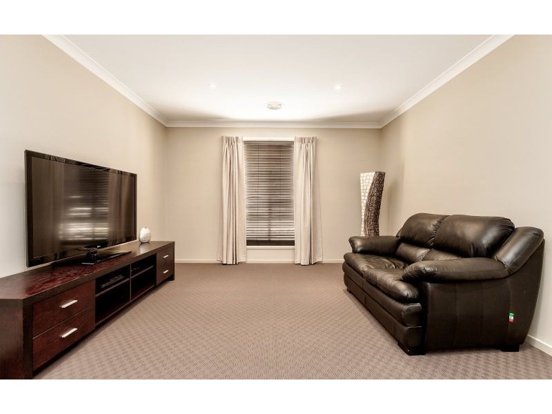 106 Pioneer Drive, Jindera NSW 2642