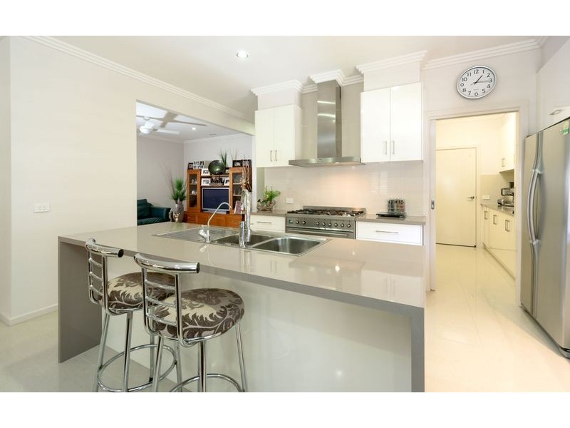 34 Oxford Drive, Thurgoona NSW 2640