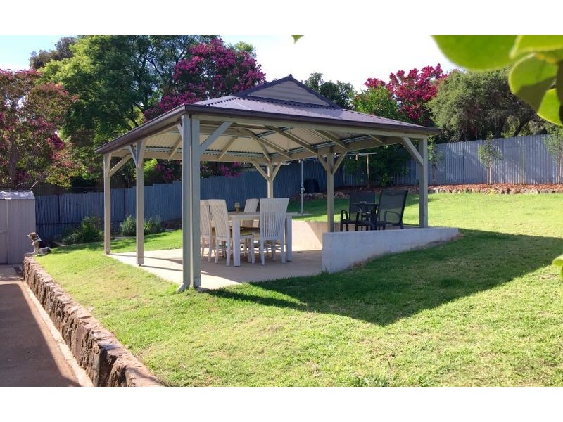 323 Weidner Crescent, East Albury NSW 2640