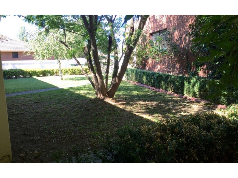 2 Nigel Court, North Albury NSW 2640