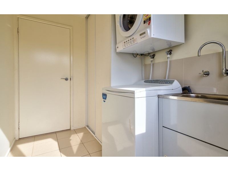 16 Billy Hughes Court, Wodonga VIC 3690