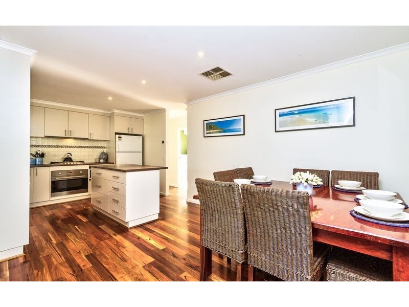 16 Billy Hughes Court, Wodonga VIC 3690