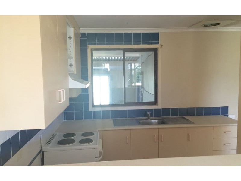 182 Kennedy Street, Howlong NSW 2643