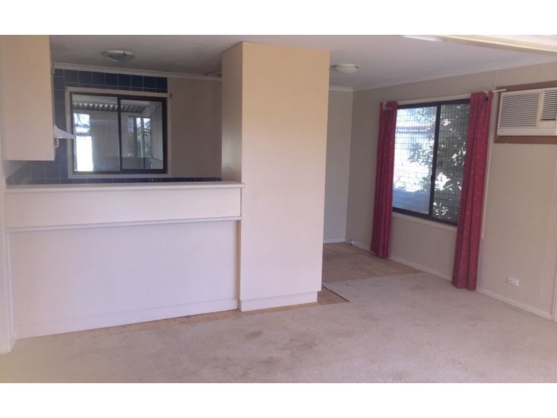 182 Kennedy Street, Howlong NSW 2643