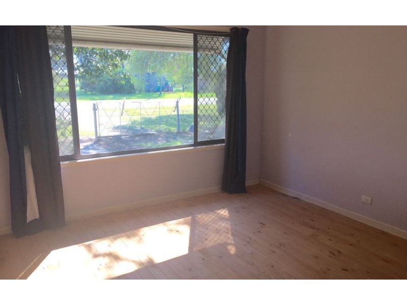 182 Kennedy Street, Howlong NSW 2643