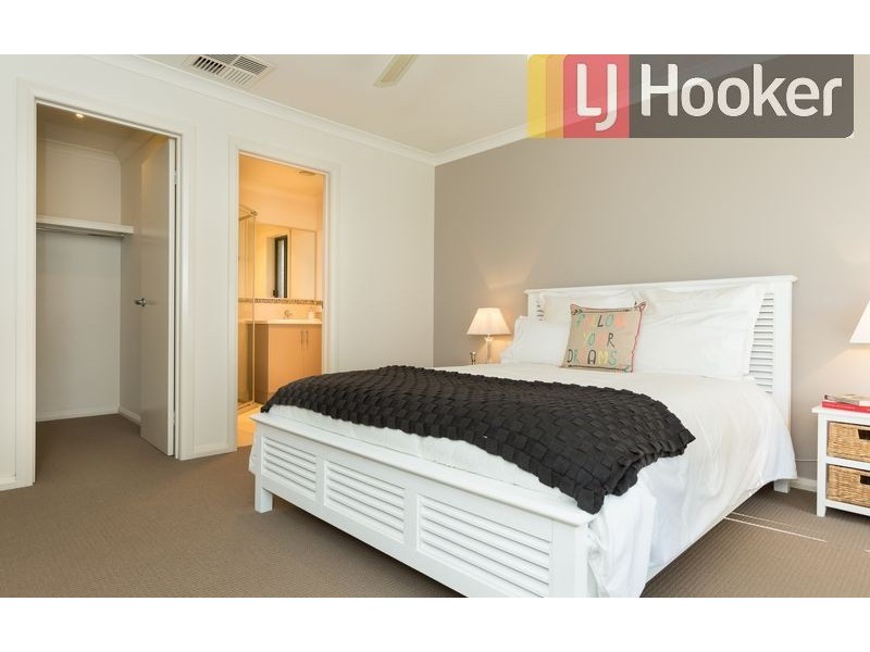 42 Milos Boulevard, Wodonga VIC 3690