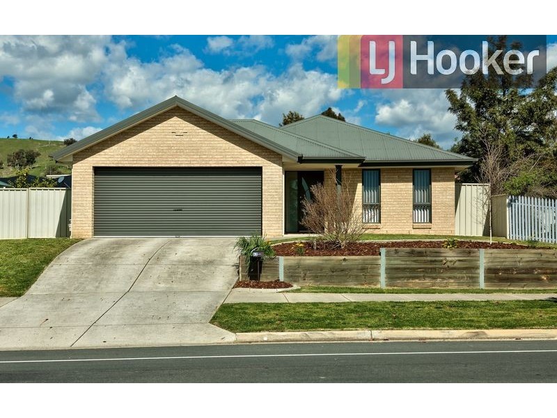 42 Milos Boulevard, Wodonga VIC 3690