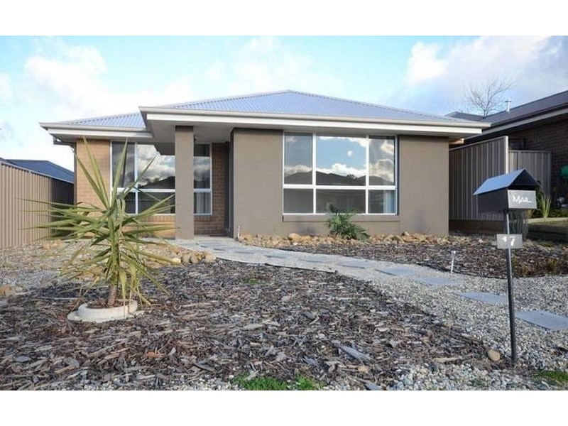 17 Stringybark Court, Albury NSW 2640