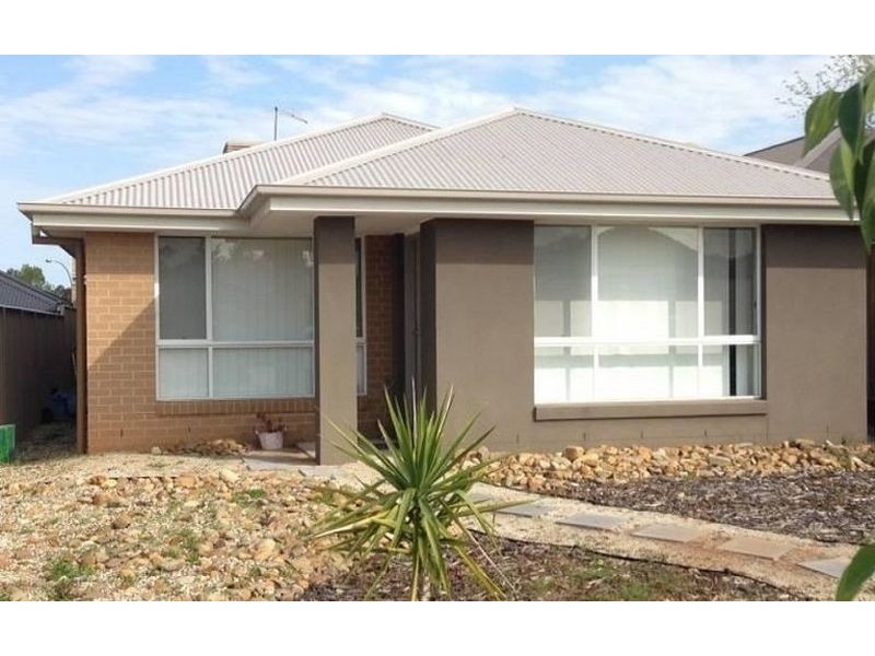 17 Stringybark Court, Albury NSW 2640