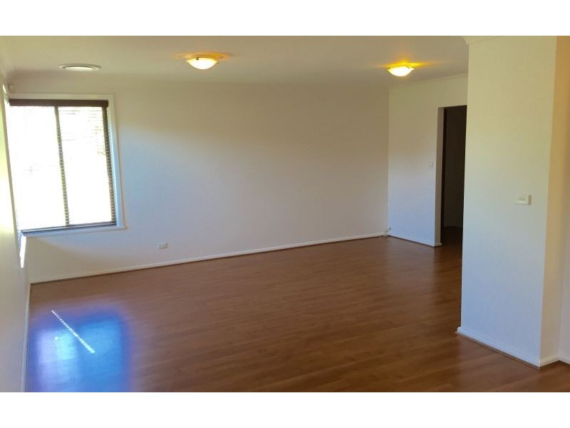 573 Noorla Place, Lavington NSW 2641