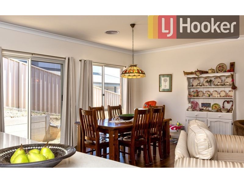 41 Ballara Drive, Wodonga VIC 3690