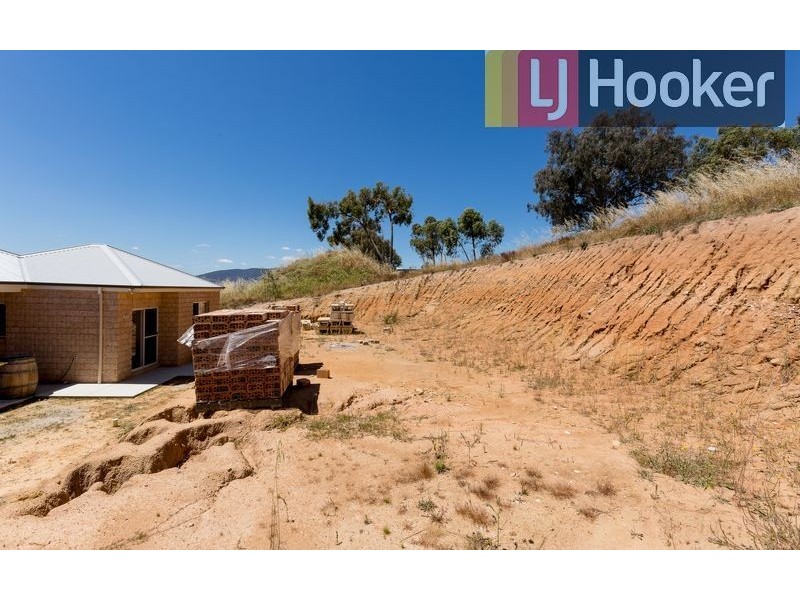 41 Ballara Drive, Wodonga VIC 3690