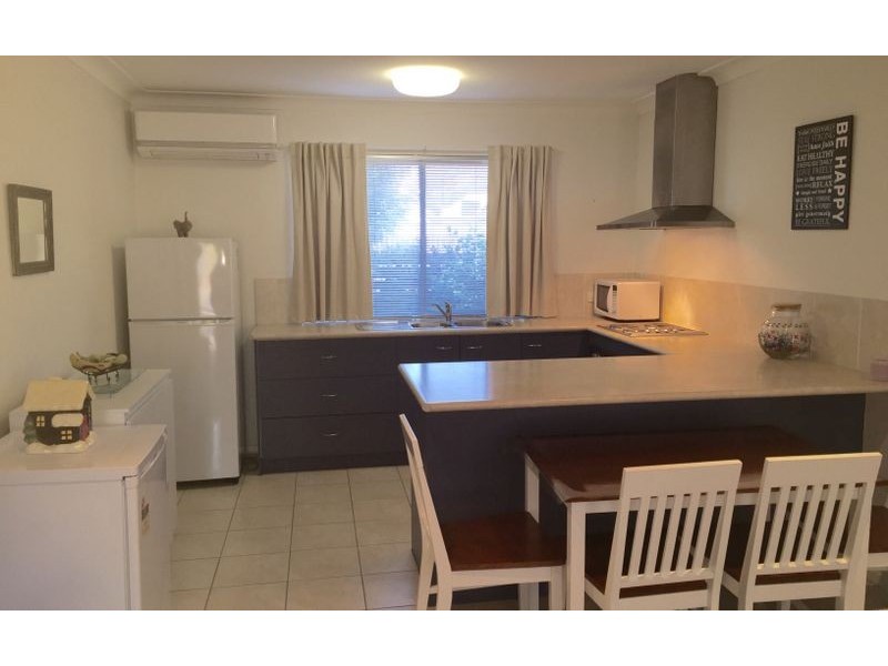 4/714 Alma Street, Albury NSW 2640