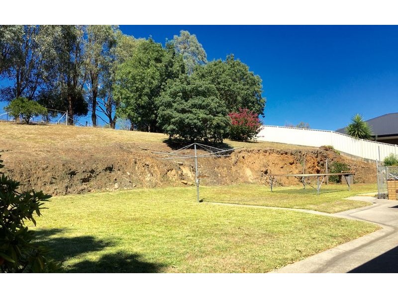 24 Kiewa East Road, Tangambalanga VIC 3691