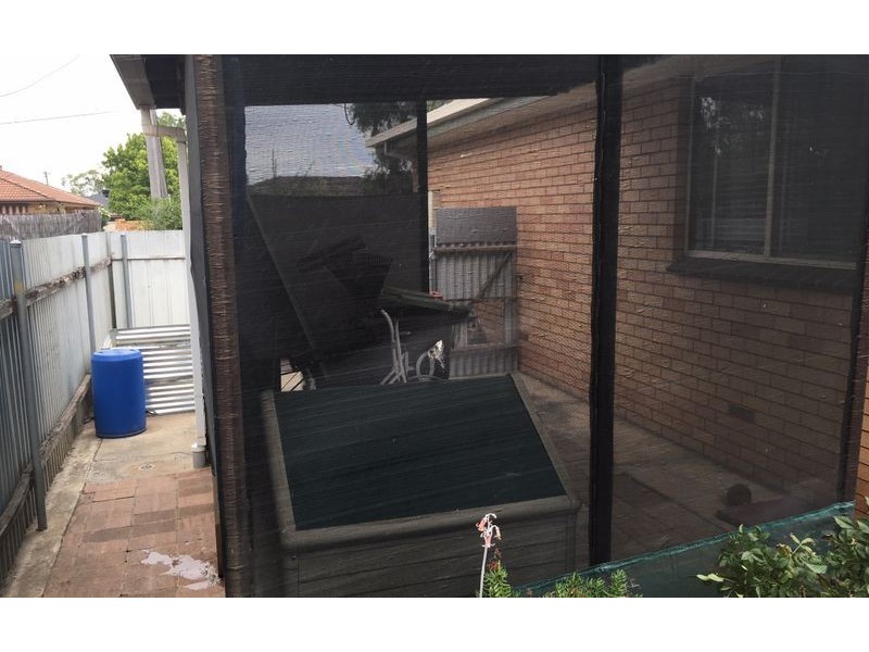 2/476 Kemp Street, Lavington NSW 2641