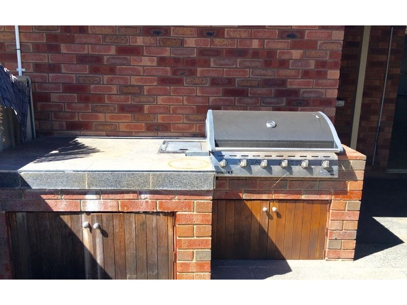 1 Fade Court, Wodonga VIC 3690