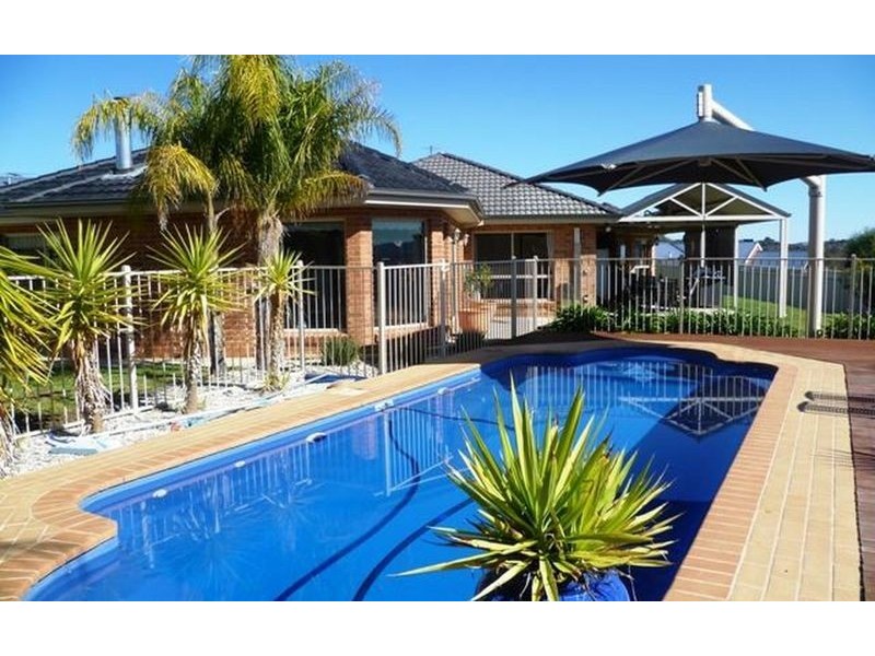 3 Devlin Court, Thurgoona NSW 2640