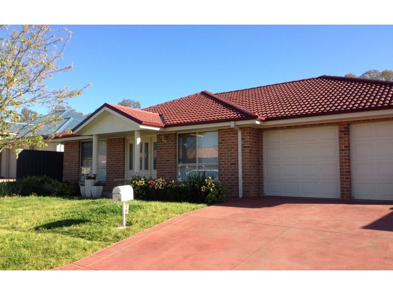 12 Willaroo Street, Thurgoona NSW 2640