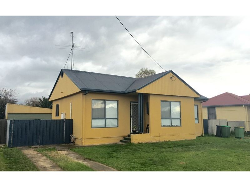 258 Plover Street, North Albury NSW 2640
