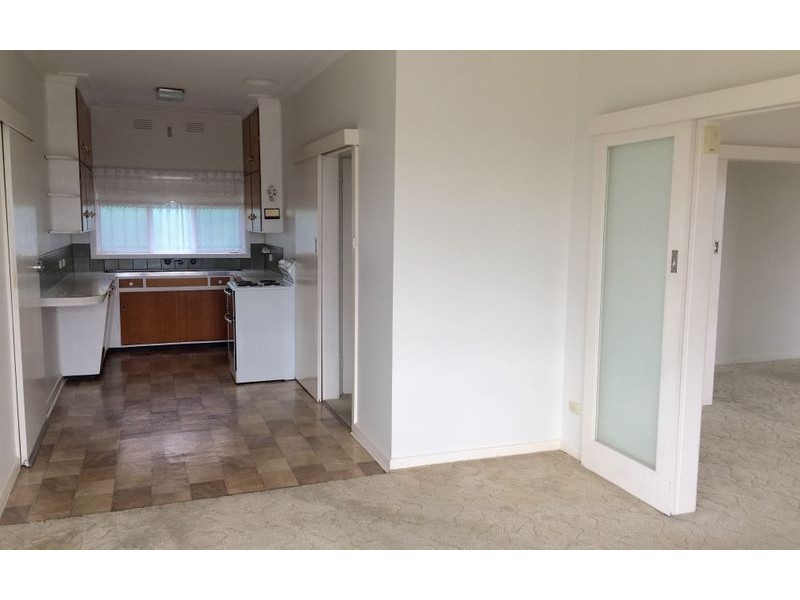 590 Whinray Crescent, East Albury NSW 2640