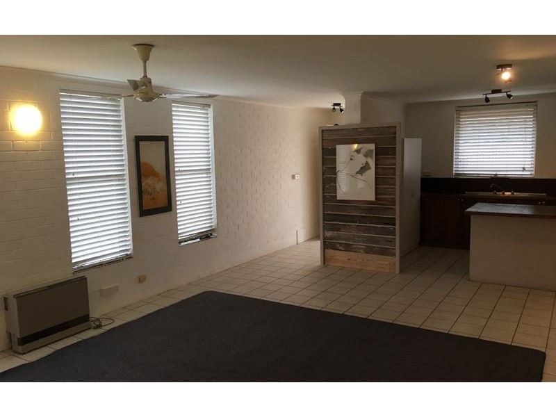 2/465 Urana Rd, Lavington NSW 2641