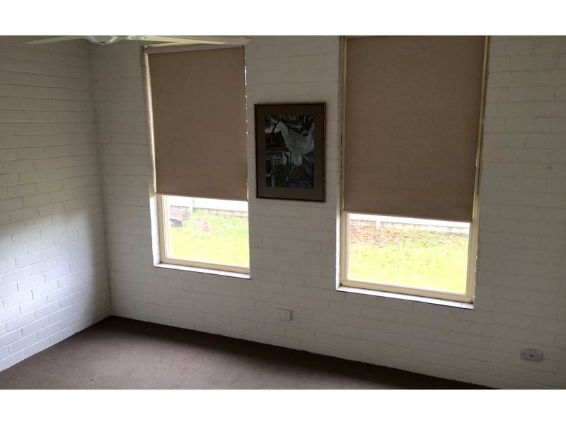 2/465 Urana Rd, Lavington NSW 2641