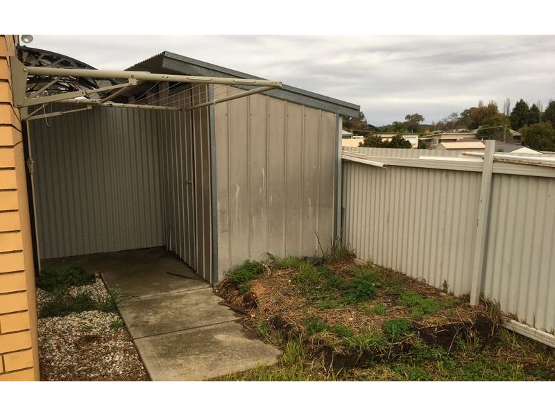 2/465 Urana Rd, Lavington NSW 2641