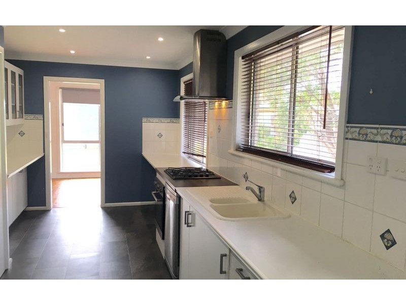 51 Panorama Place, Hamilton Valley NSW 2641