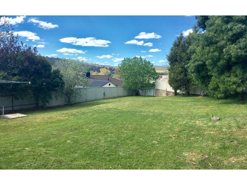 51 Panorama Place, Hamilton Valley NSW 2641